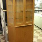 904 1334 DISPLAY CABINET